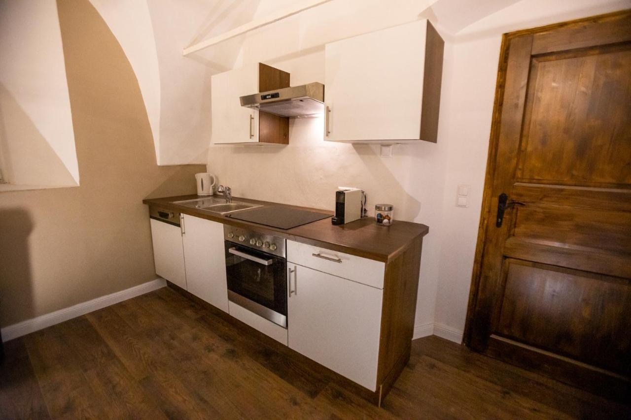 Pferdegut Schloss Treffen Apartments Gortschach  Εξωτερικό φωτογραφία