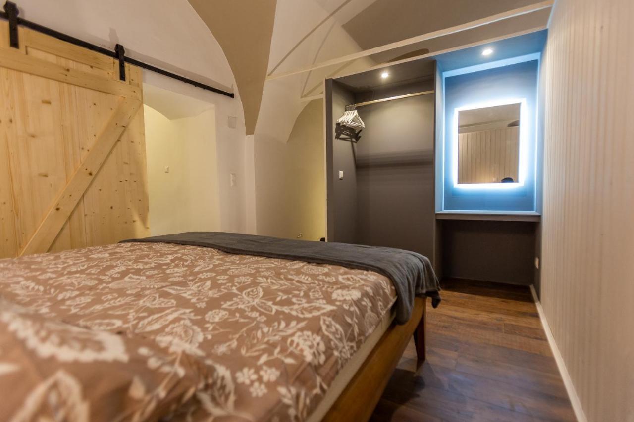 Pferdegut Schloss Treffen Apartments Gortschach  Εξωτερικό φωτογραφία