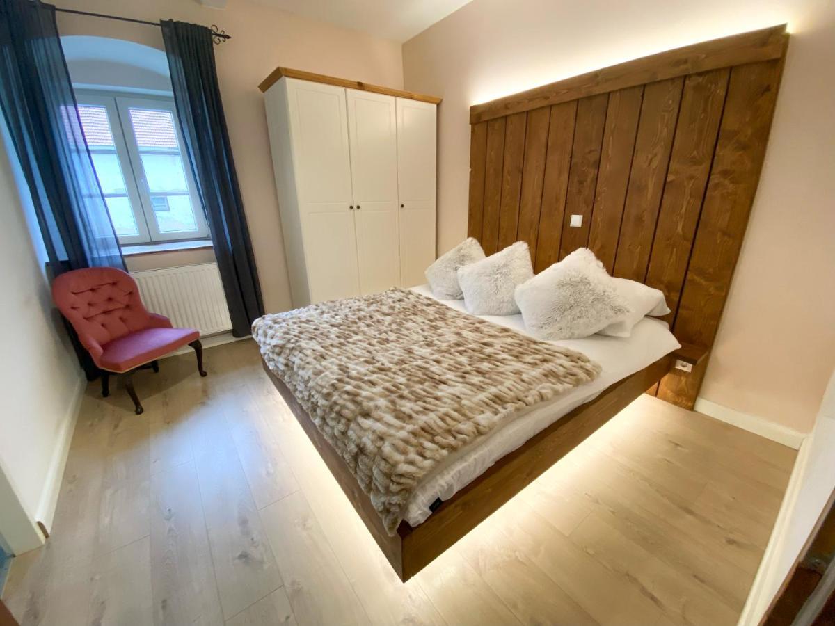 Pferdegut Schloss Treffen Apartments Gortschach  Εξωτερικό φωτογραφία